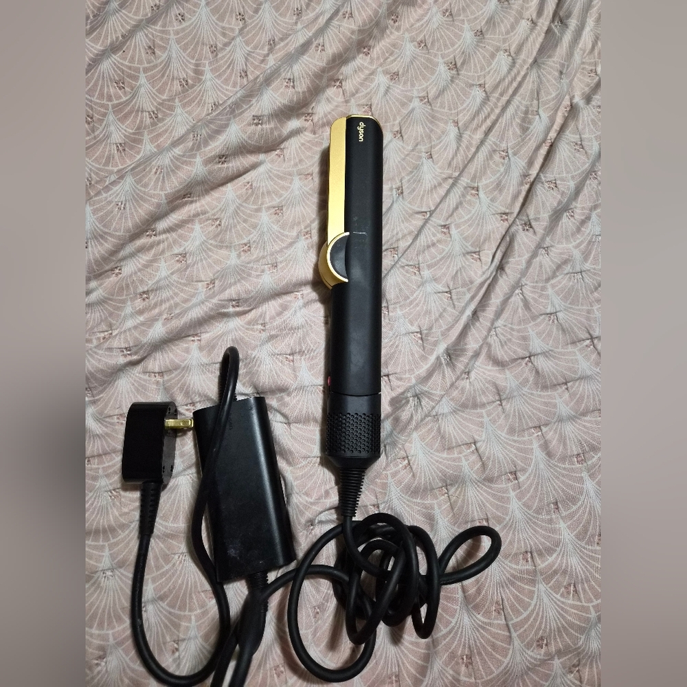 Dyson Black and Gold Hair Straightener